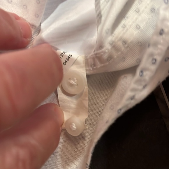 American Eagle shirt! - Picture 7 of 7